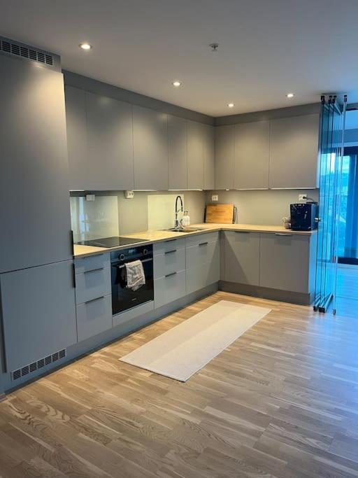 City Center 7Th Floor Apartement With Beautiful View 트롬쇠 외부 사진
