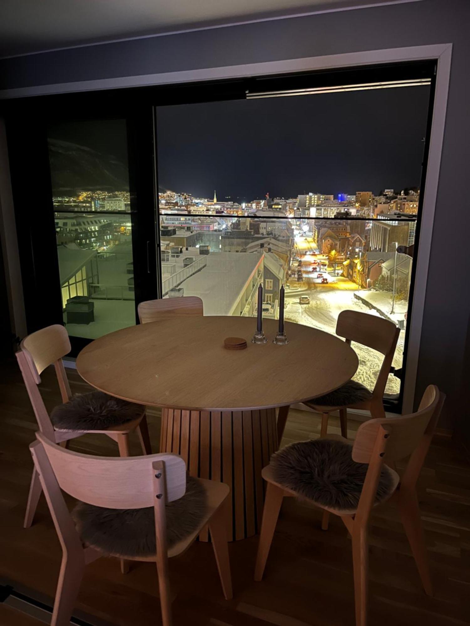 City Center 7Th Floor Apartement With Beautiful View 트롬쇠 외부 사진